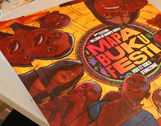 Mapa-Buku-Festi -Les-artistes-a-la-rencontre-des-habitants-du-Haut-Maroni